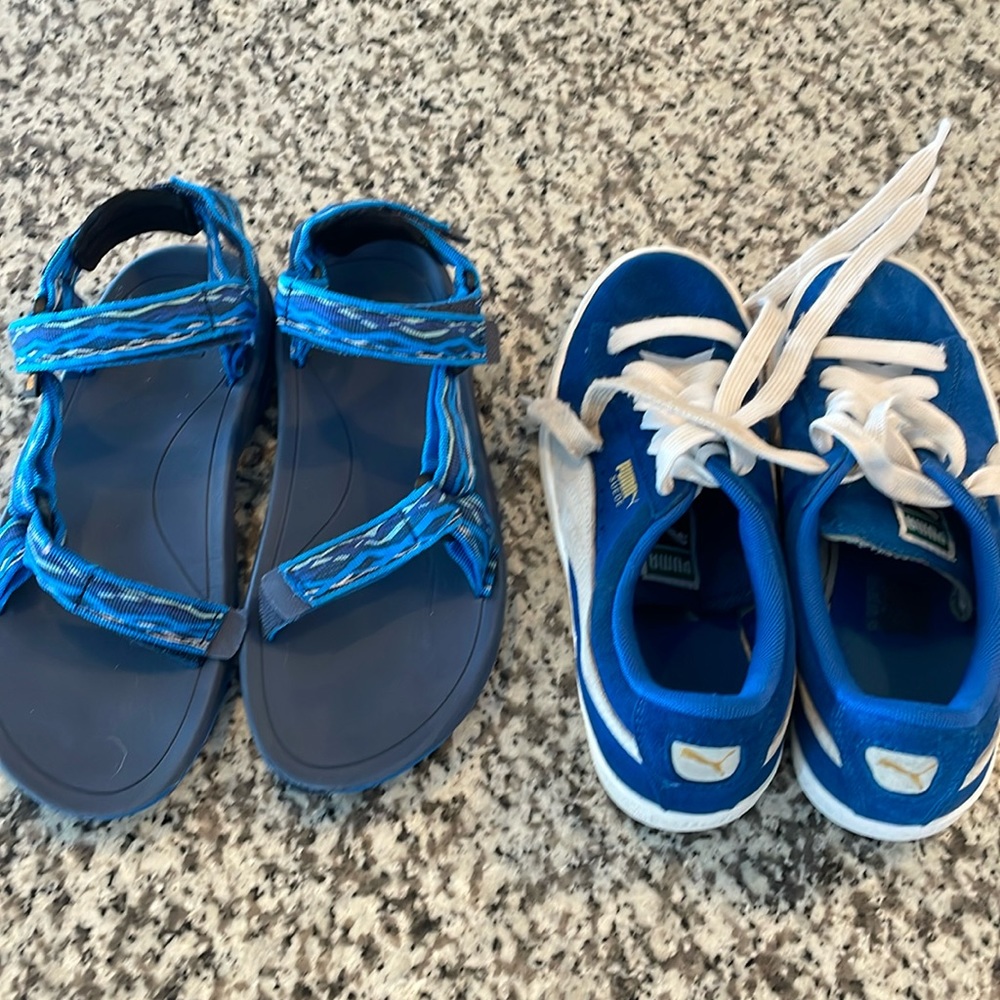 2 pairs of high quality boys shoes. Size 3. Barely worn Teva sandals & Pumas.